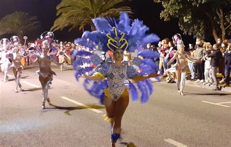  Xavier Santos Carnaval Extravaganza: Samba Rhythms Meet Unexpected Fireworks